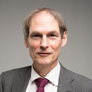 Julian Dye (CEO of Oxartis Ltd)